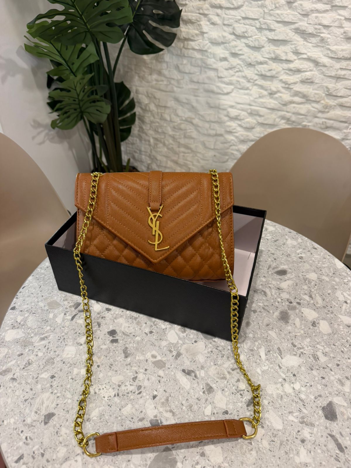 حقيبة اف سانلوران 26cm