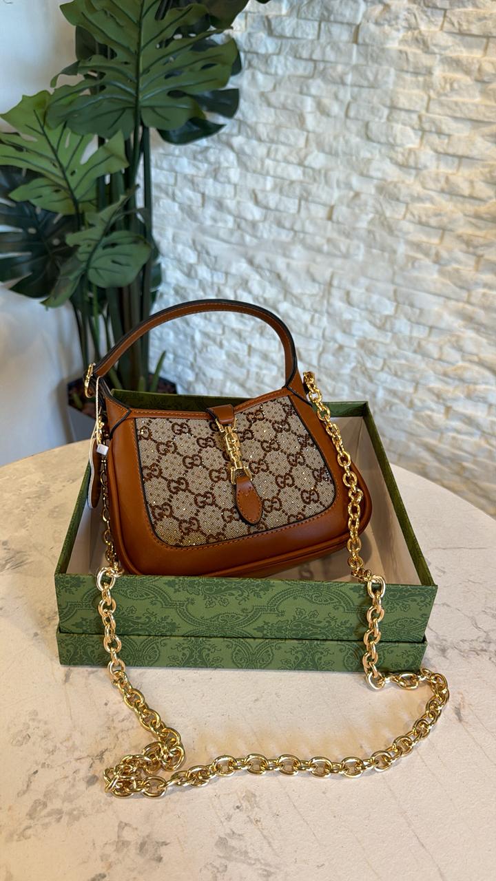 حقيبة جوتشي جاكي هوبو  (هافان مع كريستال) 21cm